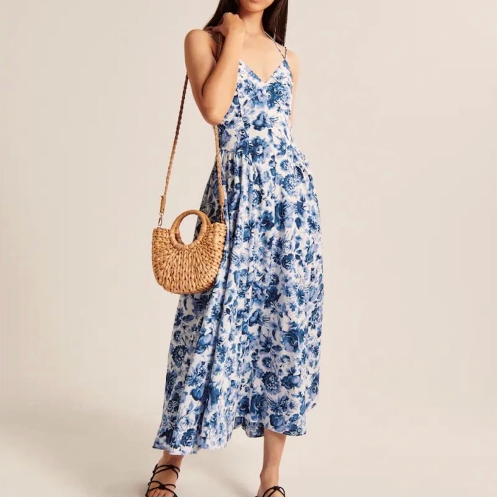 Abercrombie Floral Blue and White Maxi Dress
